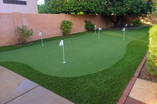 Pool Table, Putting Green Luxury Oasis in Mesa - Mesa - 5