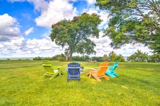 Private Waterfront Lake Erie Home with BBQ Patio - Saybrook - 9