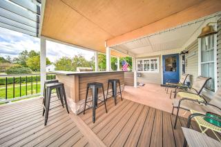 Private Waterfront Lake Erie Home with BBQ Patio - Saybrook - 8