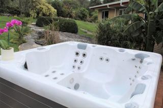 Labyrinth Gardens Guest House - Takaka - 1