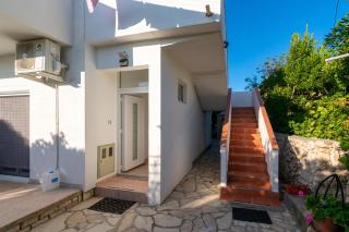 Apartments with a parking space Razanac, Zadar - 6919 - Ražanac - 3