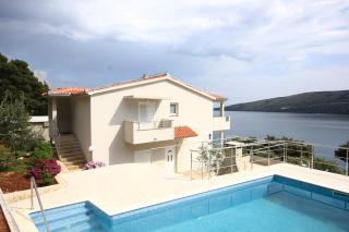 Seaside family friendly house with a swimming pool Poljica, Trogir - 8661 - Poljica - 0