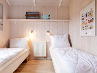 4 person holiday home in GROEMITZ - 1