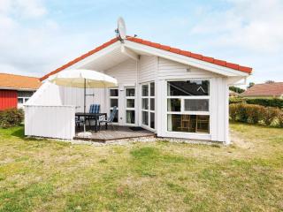 Two-Bedroom Holiday home in Grömitz 2 - Grömitz - 1