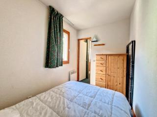 Charmant 2 Pièces avec Balcon, Accès Direct aux Pistes, Proche Commerces - FR-1-518-135 - 7