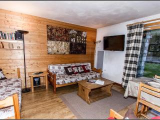 Appartement familial 75m² - 8 pers, skis aux pieds, proche Rond Point des Pistes, parking inclus - FR-1-518-104 - 3