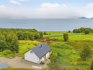 Holiday home Bindalseidet - - 0