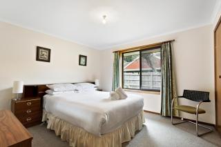 Deppelers - Lakes Entrance - 5