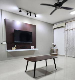 Welcome,3R2B Cheerful Family's Homestays Sandakan. - Sandakan - 8