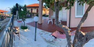 Villetta Fichera Monolocale - 8