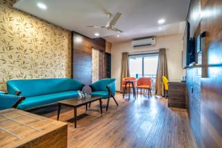 ROYAL CLIFF HOTEL & RESORTS - Nagpur - 3