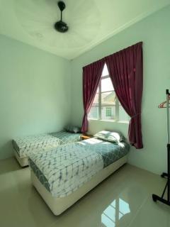 homestay kubang ikan chendering 5minit ke pantai - Kuala Terengganu - 3