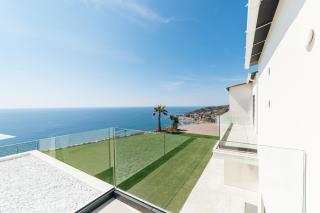Villa Sabrina Riviera dei Fiori a Picco sul Mare con Piscina Privata ,WELLNESS & SPA - Imperia - 5
