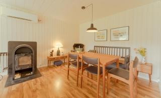 Authentic Cabin - Unique location - In nature - 2BR - Hellur - 7