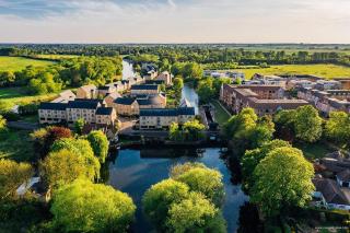 Whitehouse Holiday Lettings - Luxury Serviced Properties in St Neots, Little Paxton and Great Paxton - St. Neots - 9