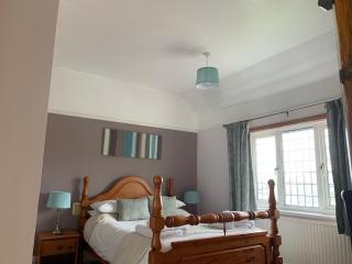 Burleigh House - 5