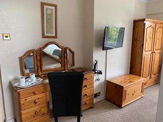 Burleigh House - 1