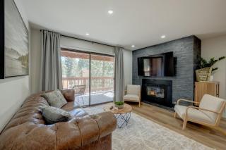 Incline Village Stunner - 9