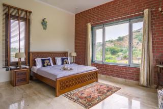 StayVista at Hillside Paradise 4BHK Villa with Jacuzzi, kids play area, view of Aravalli Hills - 4