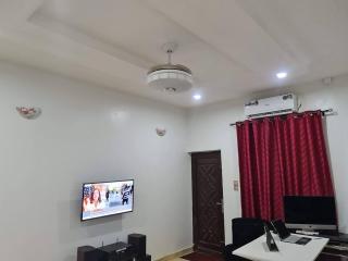 Smart 3 bed apartment with fast Wi-Fi & 24hr light - Abuja - 6