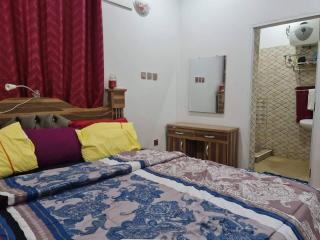 Smart 3 bed apartment with fast Wi-Fi & 24hr light - Abuja - 5