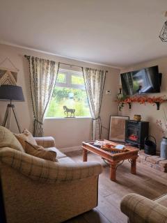 Beech Tree Cottage - - 5