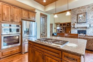 Caldera Luxury Basecamp - Sunriver - 2