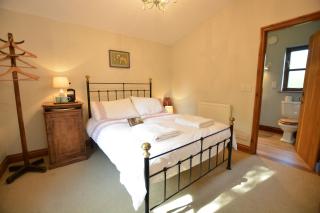 Wheelwright's Barn - Halesworth - 2