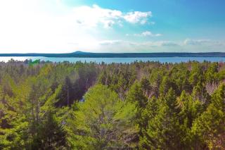 Relaxing 3BR | Fireplace | Deck | Fire Pit - 8