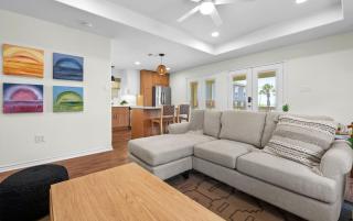 The Little Canary - Rockport - 7