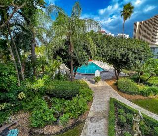 Mantell Plaza Apartments - Miami Beach - 4