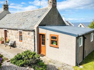 Portknockie Escape - 9
