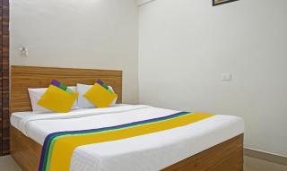 Itsy Hotels AY Plus Hotels - Kharadi - 1