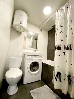 Стильная квартира в светлых тонах - 5