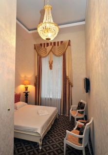 Queen Valery Hotel - Odessa - 7