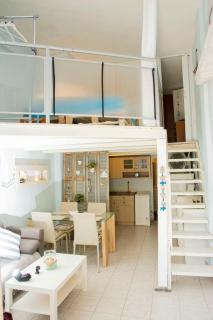 Modern Apartment 100m. from the Sea - Skála Foúrkas - 9