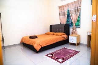Adorable 2-bedroom home with Pool, Wi-Fi and BBQ - Rembau - 3