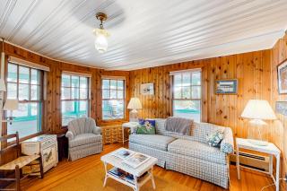 Lakefront Retreat - Naples - 8
