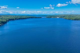 Lakefront Retreat - Naples - 9