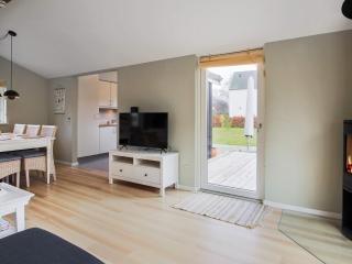 6 person holiday home in Væggerløse - Marielyst - 2