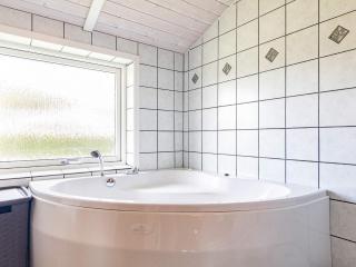 6 person holiday home in Rudkøbing-By Traum - Spodsbjerg - 9