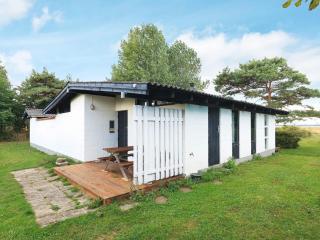 4 person holiday home in Tranekær - Stoense - 6