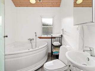 8 person holiday home in Hadsund - 7
