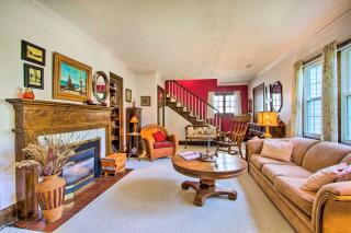 Elegant Home with Deck, 5 Blocks to Mayo Clinic - Rochester - 5