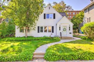 Elegant Home with Deck, 5 Blocks to Mayo Clinic - Rochester - 4
