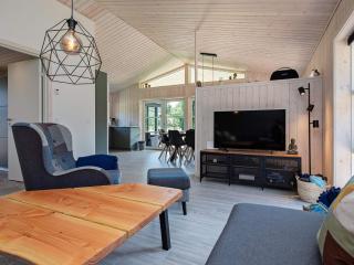 8 person holiday home in Væggerløse - Marielyst - 4