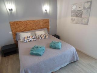 Gîte rénové avec jardin clos, proche plages, Wifi, parking pour voiture électrique - FR-1-426-164 - 3