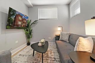 2BR Apartment close to Local Cafes & Stores - Magnolia G - Chicago - 0
