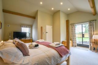 Halcyon Barn, Wissett - 5