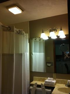 East Street Inn & Suites - Tipton - 1